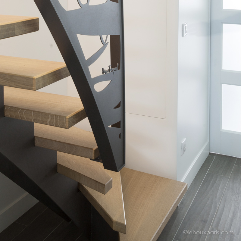 escalier tournant bas garde corps contemporain paris