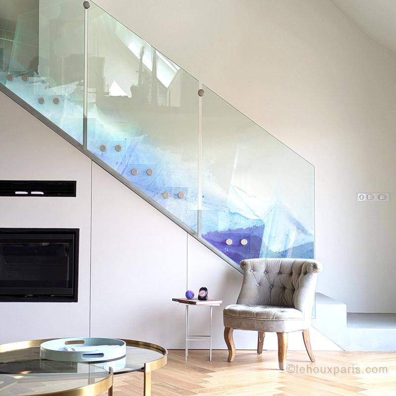 rampe-verre-couleur-escalier-beton-lehoux-paris--2-2024