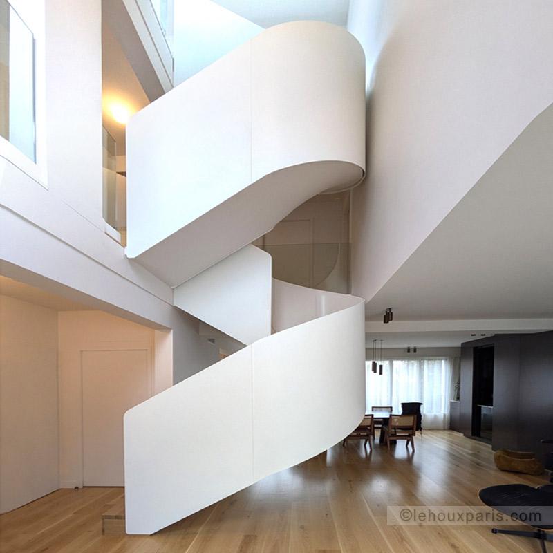 ESCALIER METAL VERRE TOURNANT DUPLEX LUXE DESIGN ART LEHOUX PARIS (2)